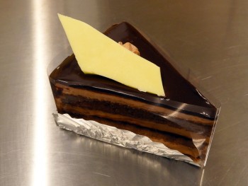 グリーンテージ スイーツ チョコレートケーキ